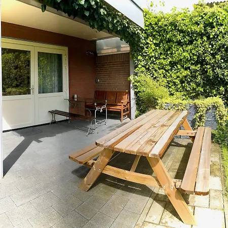 Rooi Bij de Knoptoren B&B-2